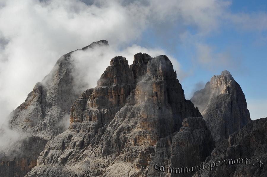 094 Zoom sulle Torri del Vajolet.jpg